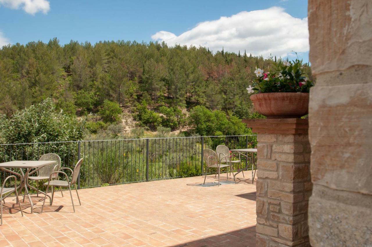 Agriturismo Molino Verde Montecchio  Экстерьер фото
