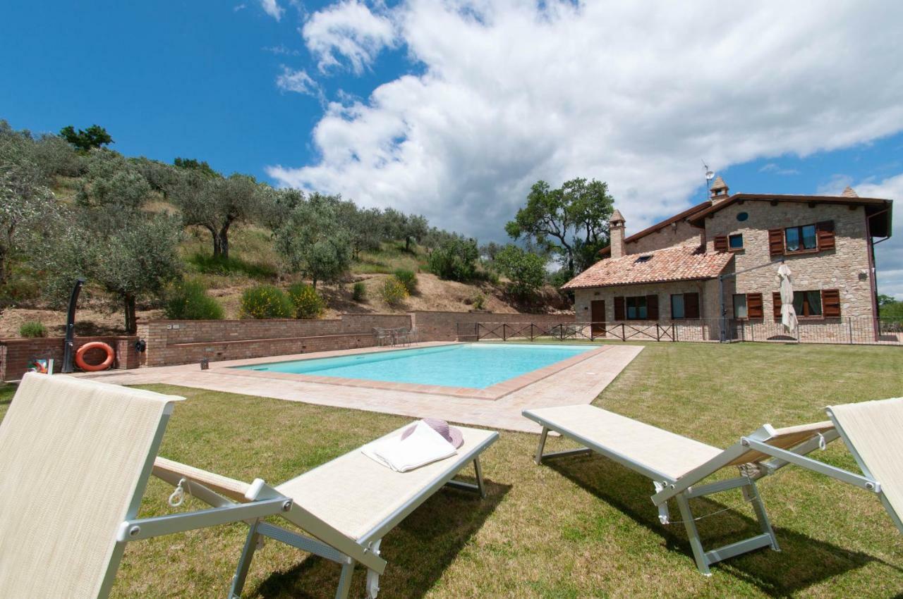 Agriturismo Molino Verde Montecchio  Экстерьер фото